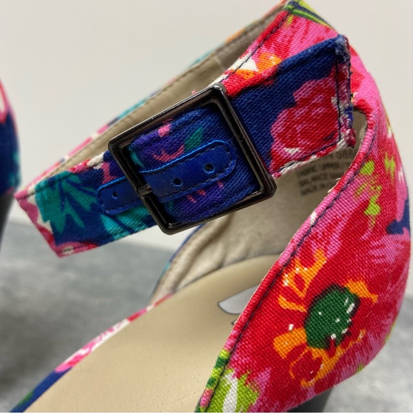 Floral and Fabulous Bp Heels - Size 7M - Picture 12 of 12